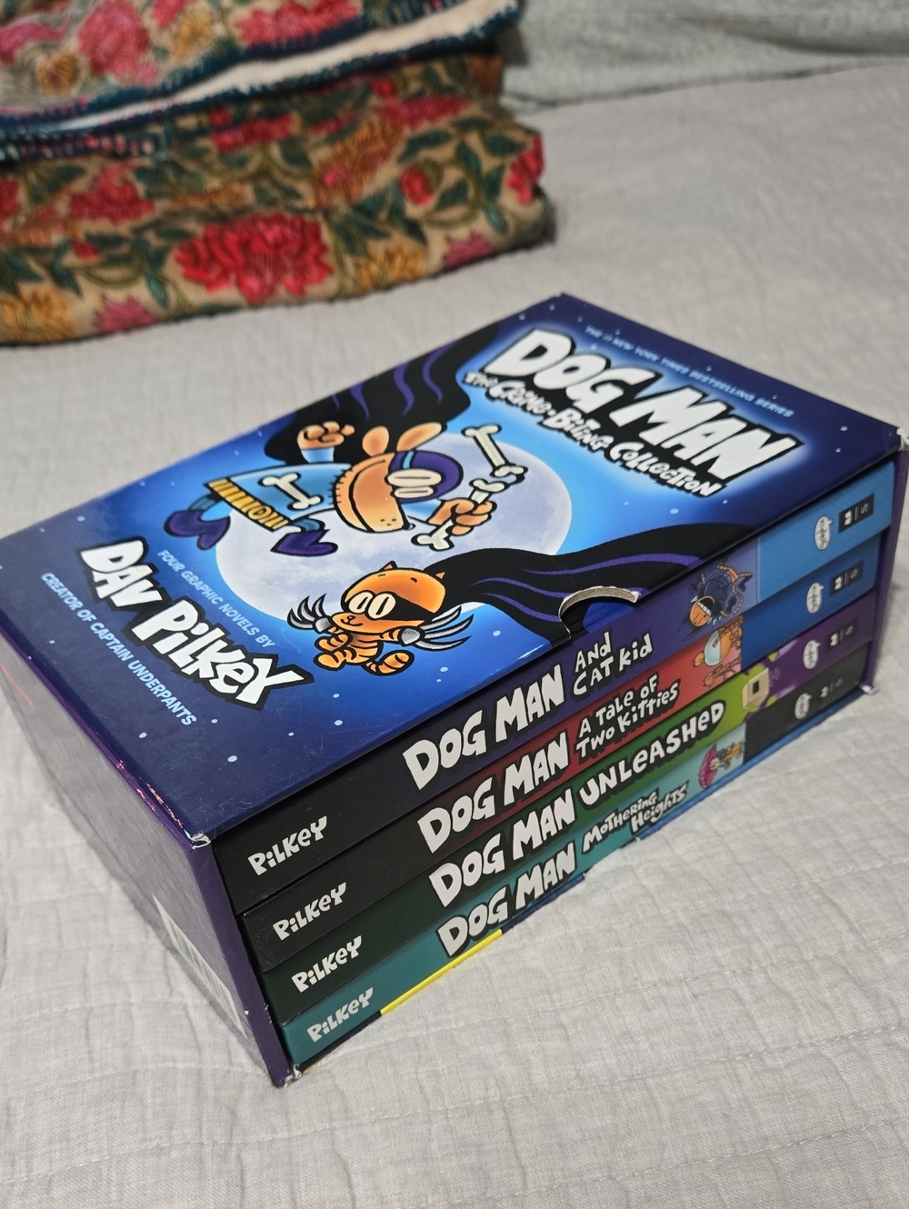 Dog Man Book Box Set - Blue Cover Collection
